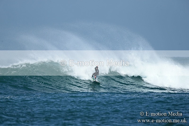 SU 310313-1425a - Gsy Surf - March - April 2013