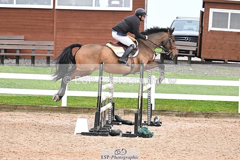 251105-131808-00671 - Cls 04 Newc & 1.10m Open