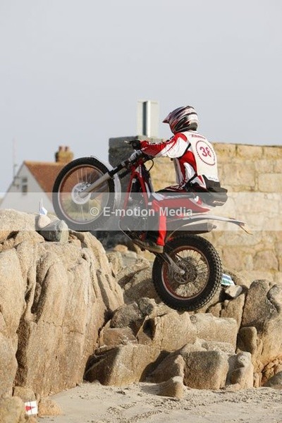 TR 010309-403 - 2 Day 01/03/09 (Sun)