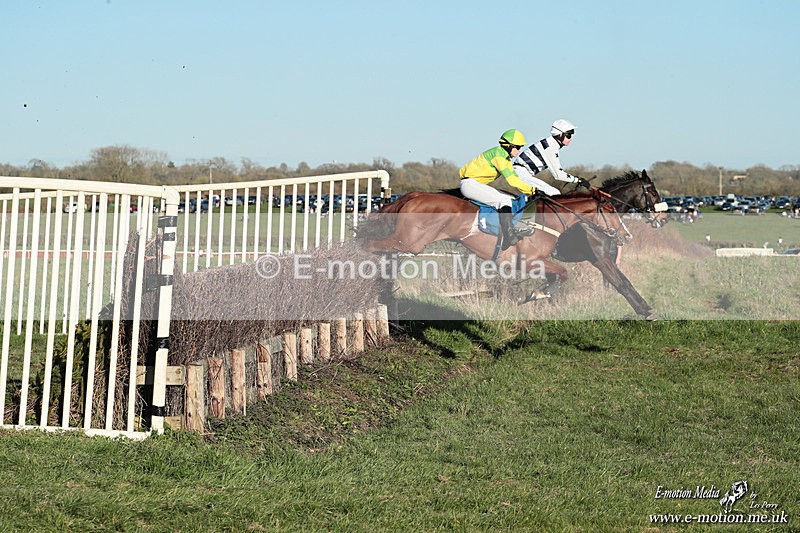 PtP 210326 1286 - VWH Cirencester Races 21/03/26
