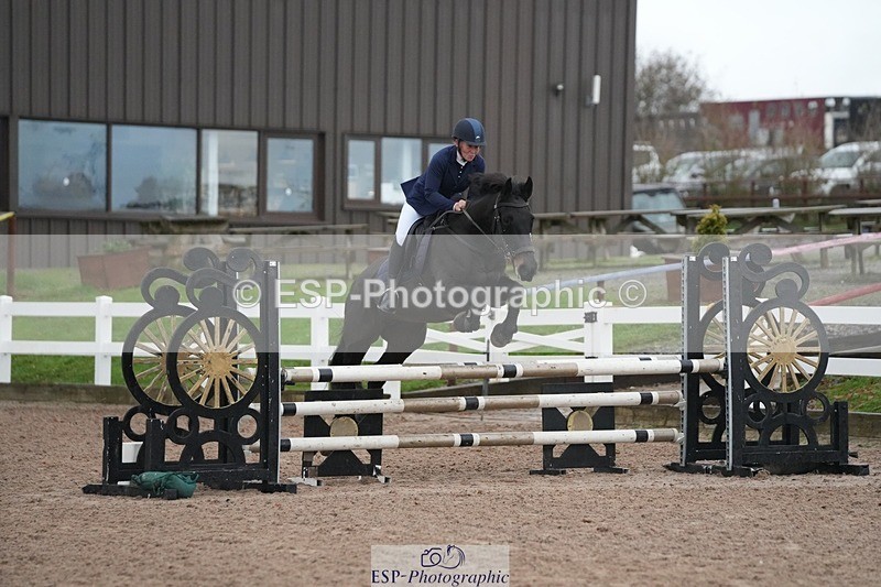 251109-084255-03063 - Cls 15 British Novice and 90cm Open