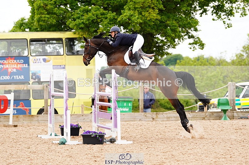 240524A-123506-03567 - Cls 15 Foxhunter