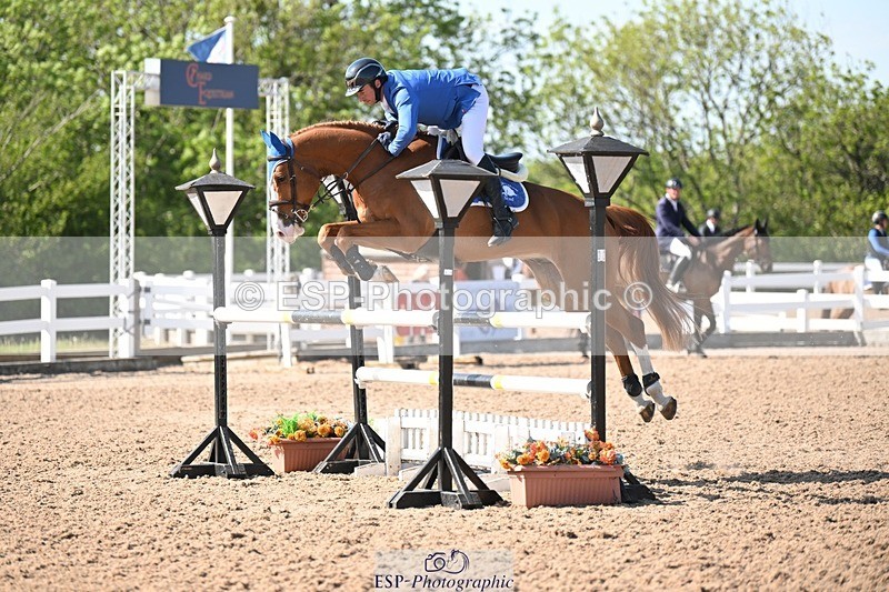 250510-162636-12156 - Cls 25 Snr Newcomers