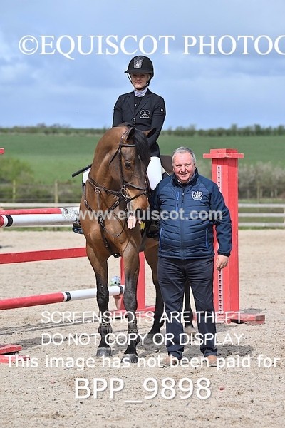 BPP_9898 - CLASS 18 SUN Ron Brady SporthorsesRHS