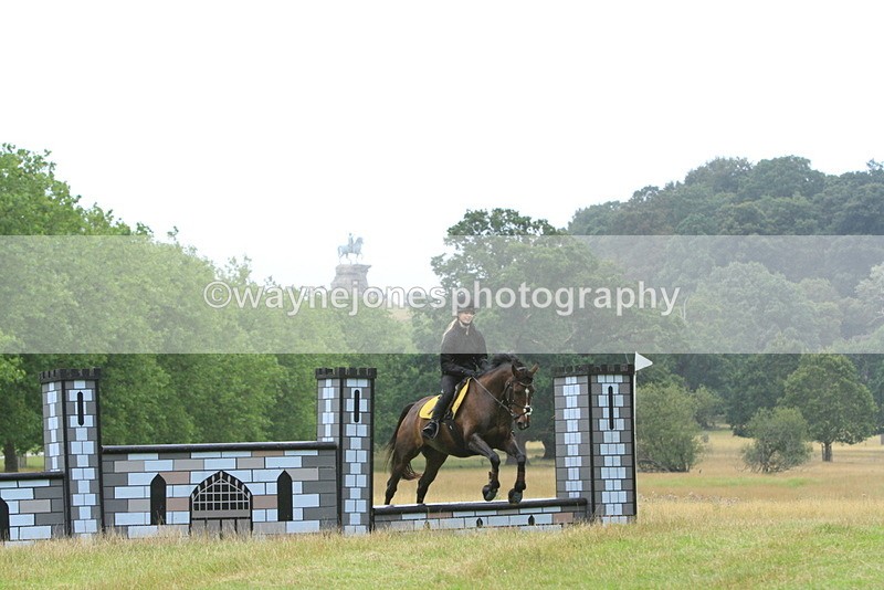 IMF_1550 - Time at Castle Jump 09:18 to 10:15