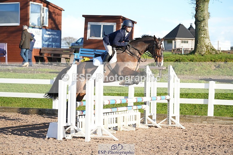 251129-133428-00664 - 90cm