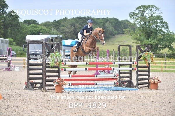 BPP_4829 - CLASS 7 Senior Foxhunter/ 1.20m Open