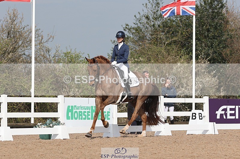 250404-112350-04953 - 093+097-Jennifer.Charleston+Gijs.Van.Vooren