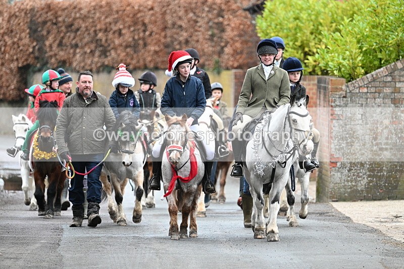 WJ7_1101 - Pub Corner