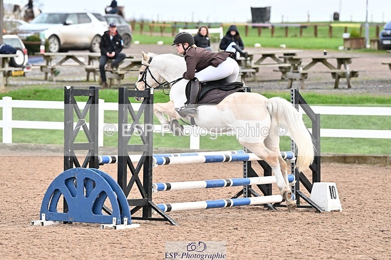 241117X-091104-03161 - Cls 05s A&B Pony Brit Nov & 80 Open
