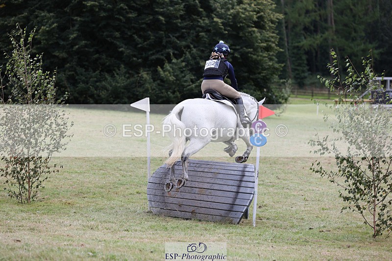 240825X-135605-34387 - 80cm XC 13.30 to 14.30