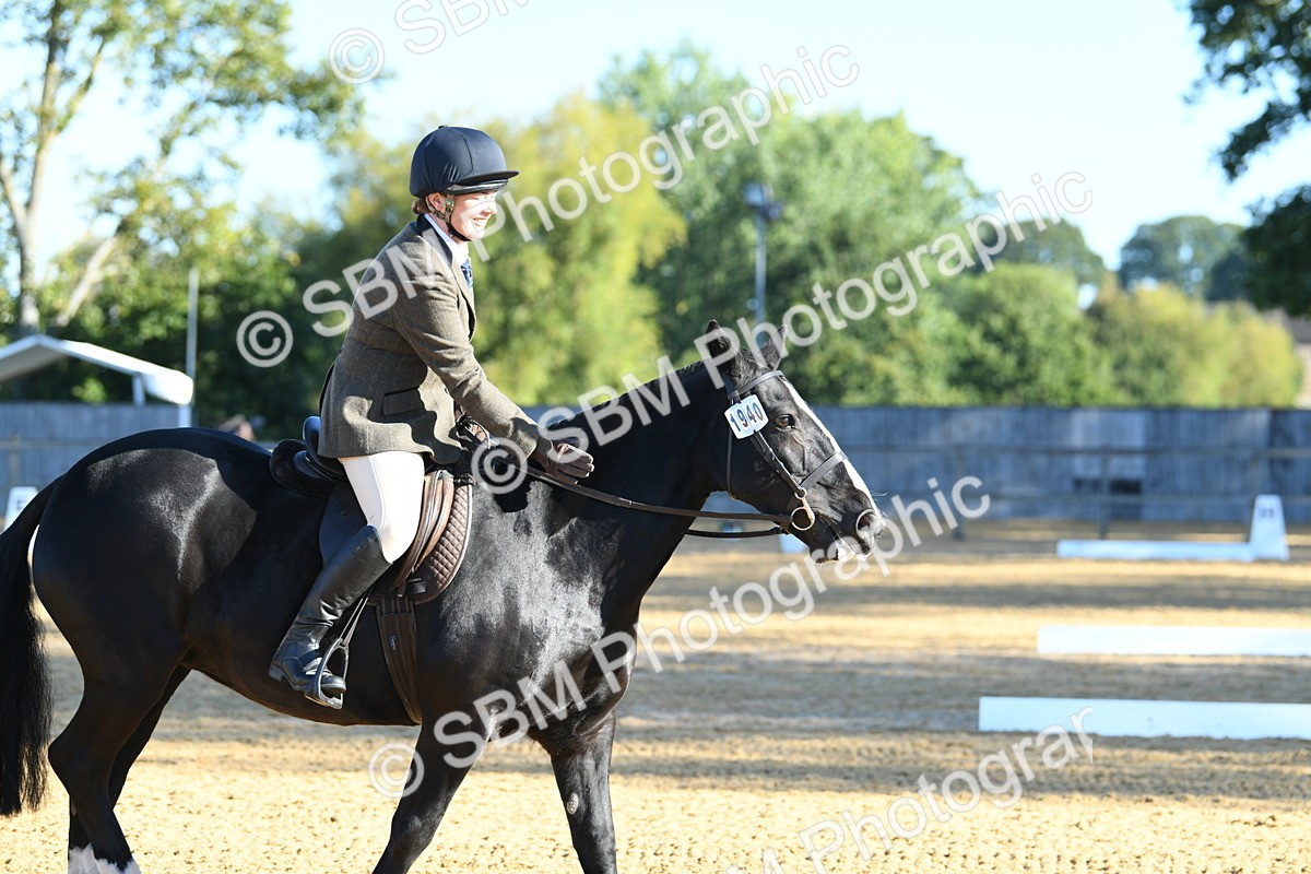 SBM_16103 - D4 - Small Tour Championship - Intro B
