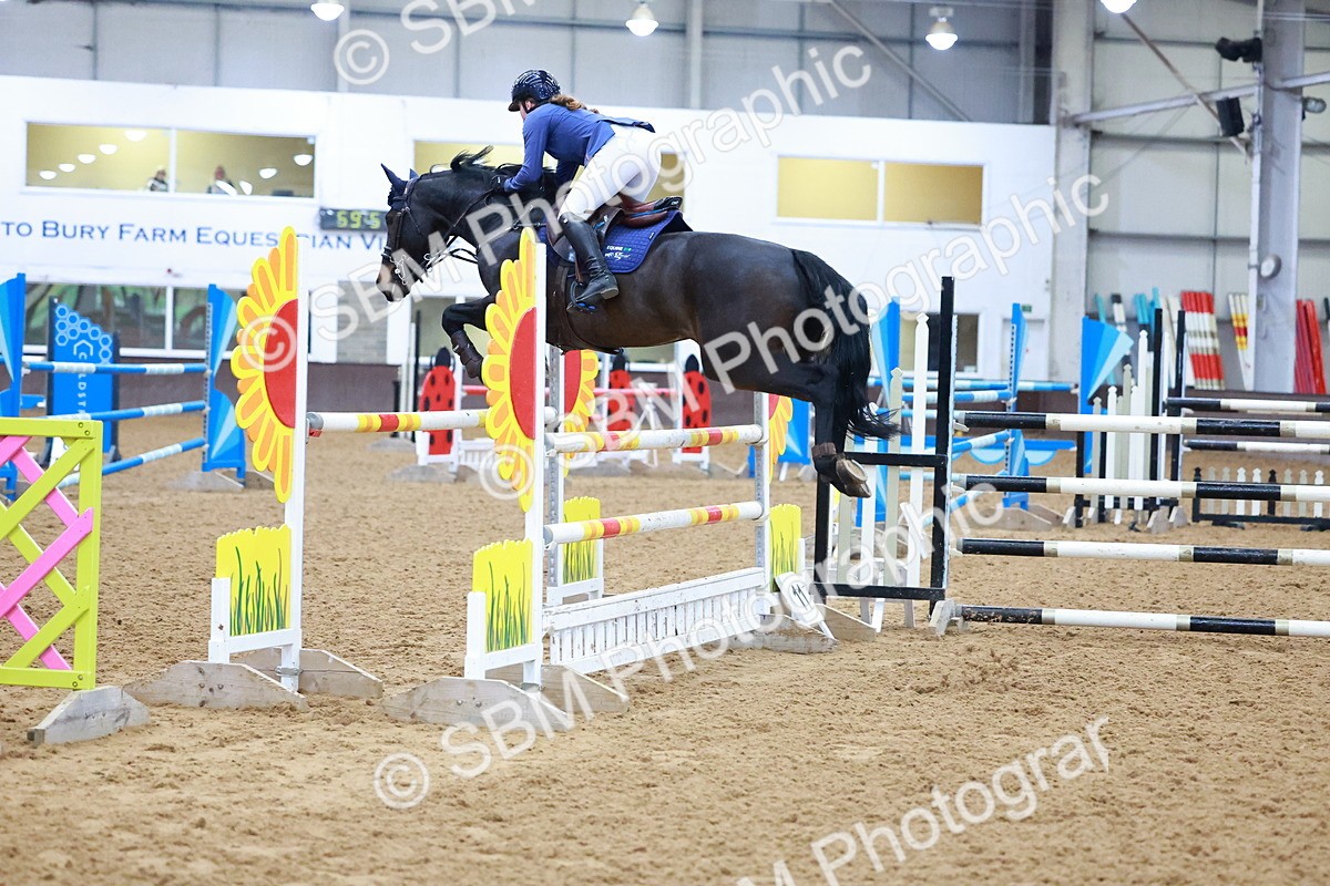 SBM_002008 - Class 5 - Senior Foxhunter 1.20m