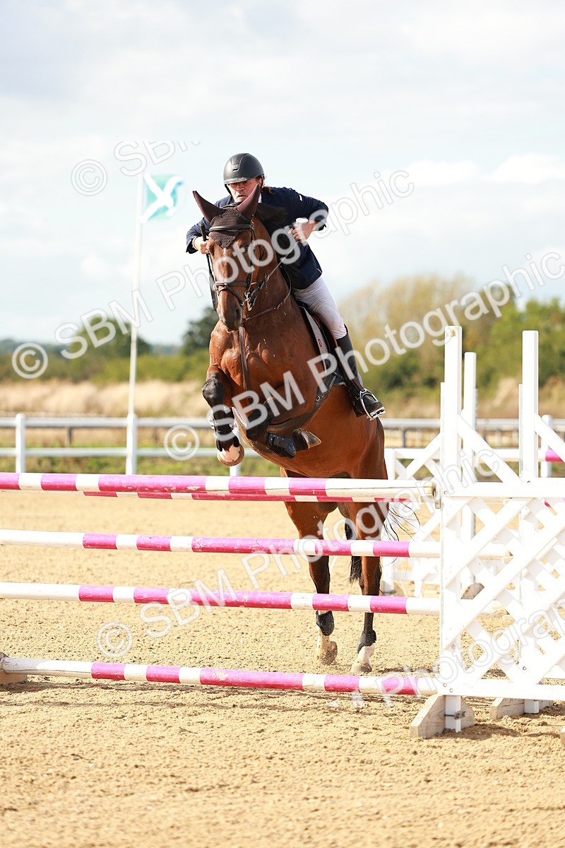 SBM_001967 - Class 5 - Senior Foxhunter - 1.20m