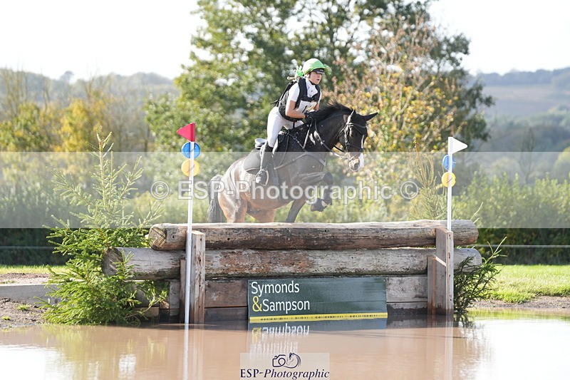 251024A-131318-11001 - B-148-Tarka.Abraham