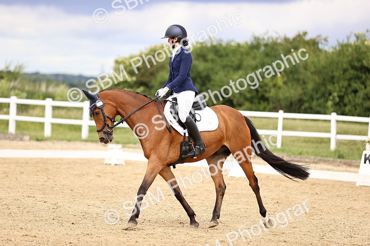 SBM_002787 - Class 2 - Novice 4 - 12.00-13.10