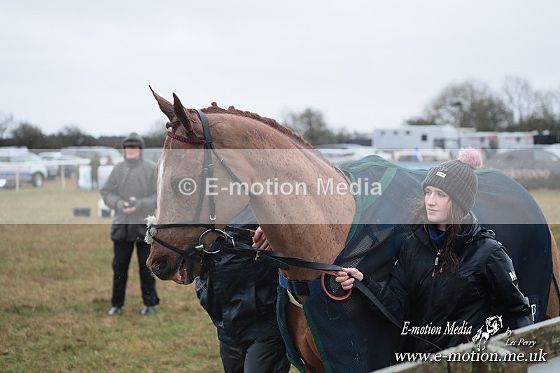 PtP 260125 130 - Cocklebarrow Point-to-Point racing with the Heythrop Hunt 26/01/25