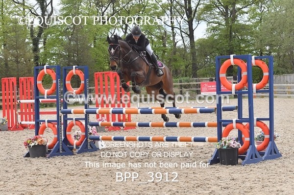 BPP_3912 - CLASS 8 - FRI - 1.05m Amateur Championship Qualifier/ 1.05m Open