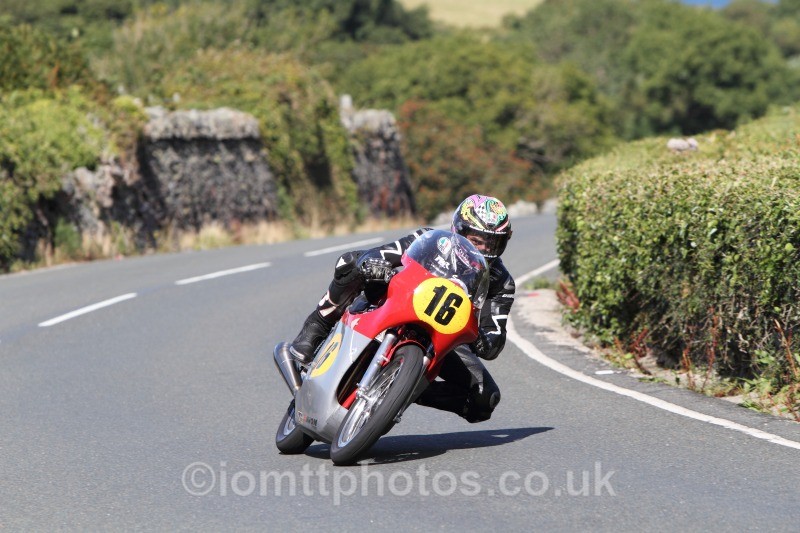 James Hillier - Bennetts 500cc Classic TT