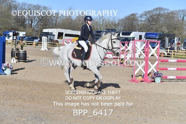 BPP_6417 - CLASS 10 SUN Newcomers/ 1m Open