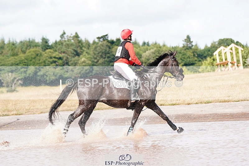 250803A-162604-17170 - Q-756-Sarah.Whitehead-SHAKE.HIM.UP