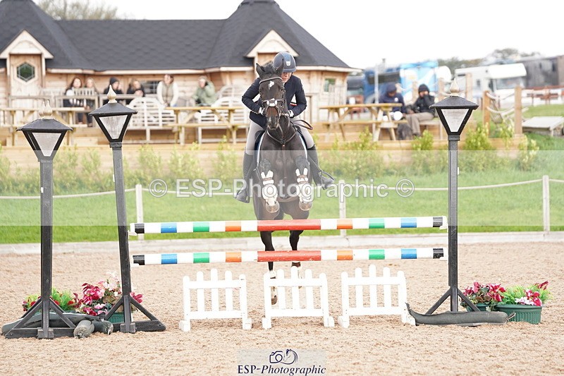 241005A-113406-04576 - SAT Cls 9 Snr Discovery &1m Open