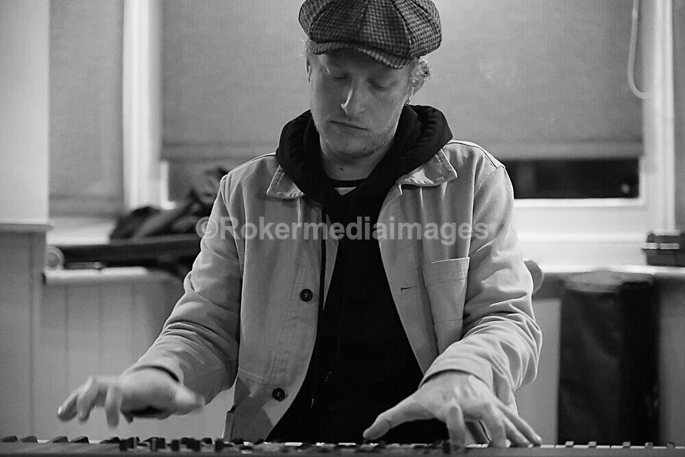 Joe-37 - Joe Webb Music