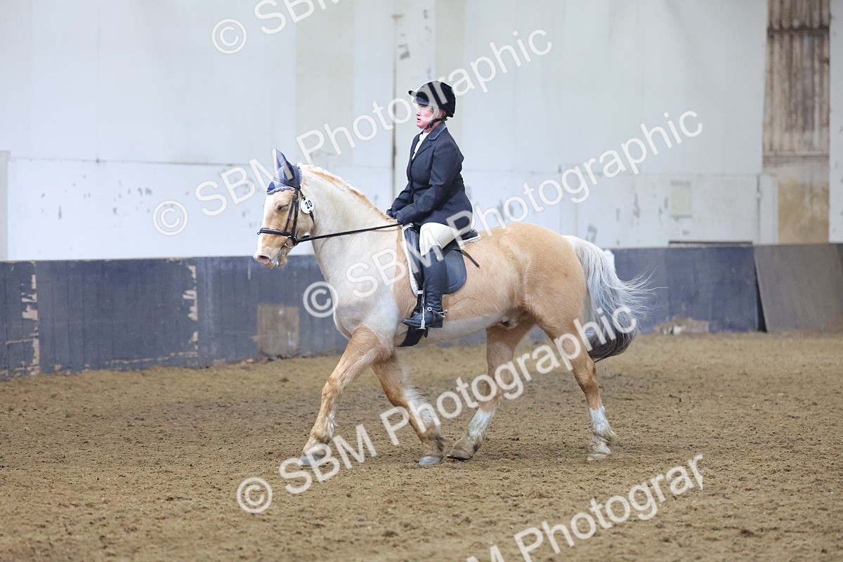 SBM_003121 - Class 9-10 - MQ U21 Open Novice 1