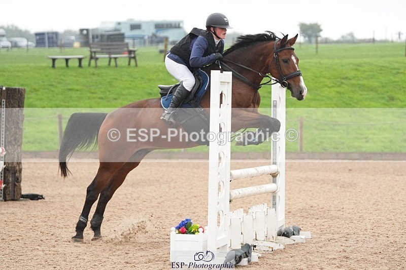 250920-134151-01366 - Cls 16+17 CoH 90cm and 1m