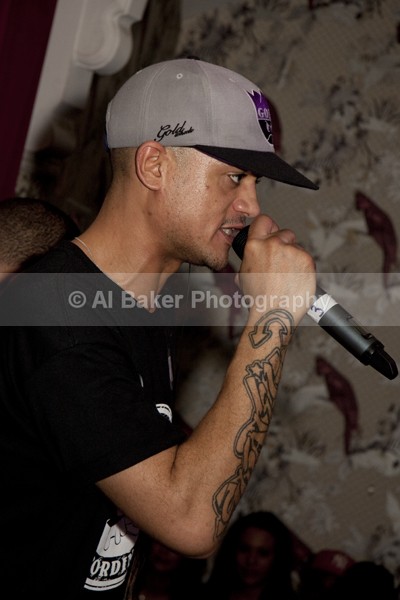 164 - Skittles 'Poor With £100 Trainers' launch 05.03.12