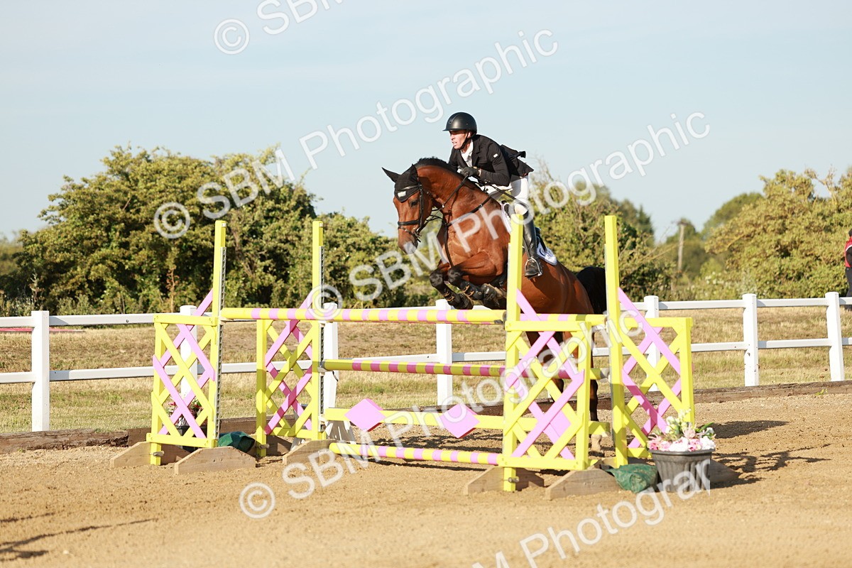 SBM_008872 - Class 6 - National 1.30m 1.40m Open Handicap