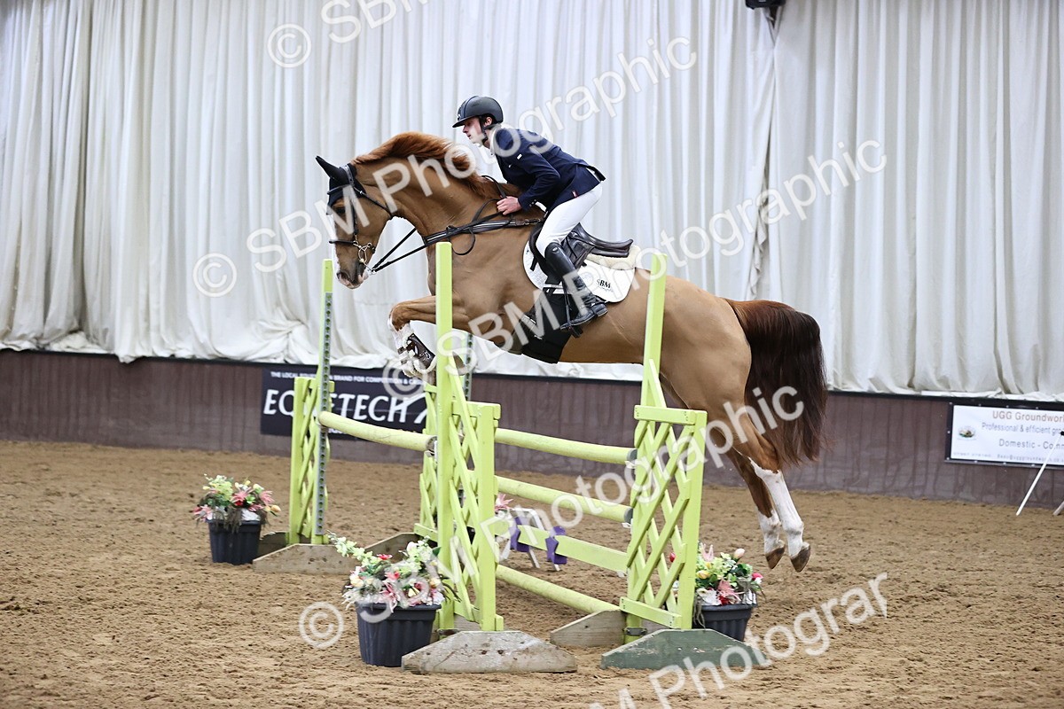 SBM_001739 - Class 4 - Senior Newcomers - 1.10m Open