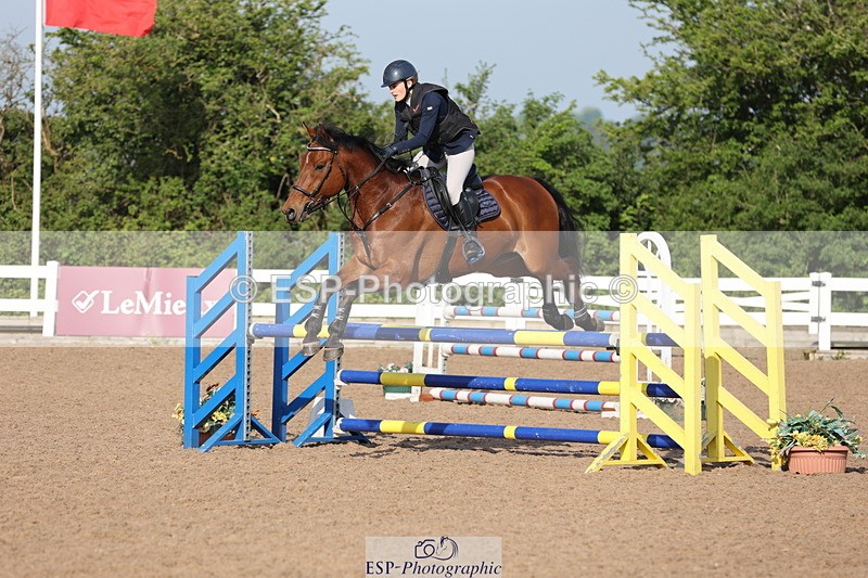 240510A-084257-04371 - Cls 13 British Novice and 90cm Open