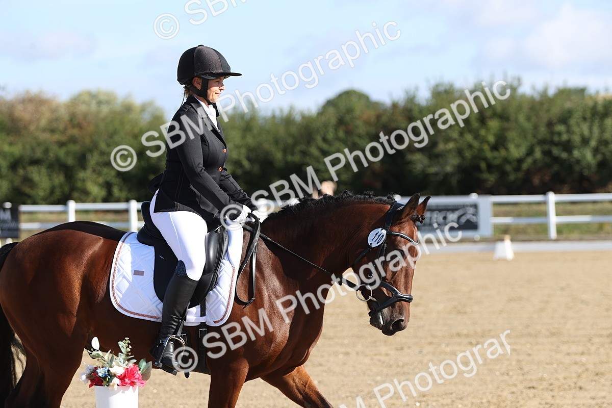 SBM_001090 - Class 2 - Intro 4 Champs - 9.44-10.38