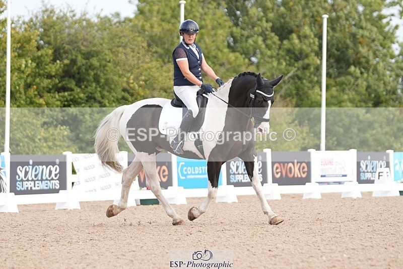 250906-091616-01083 - 028-Andrea.SparkesKazan