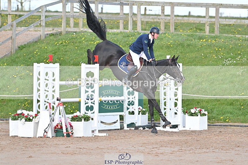 240420A-164835-12475 - Cls 11, 2 Star Big Tour 1.40m