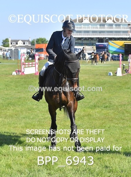 BPP_6943 - CLASS 1 Senior Newcomers/ 1.10m Open