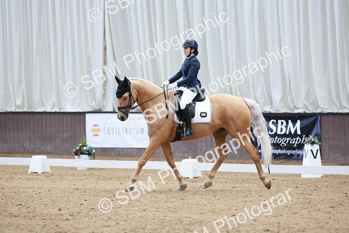 SBM_008720 - Class 6b - Novice 6 - 11.02-12.19