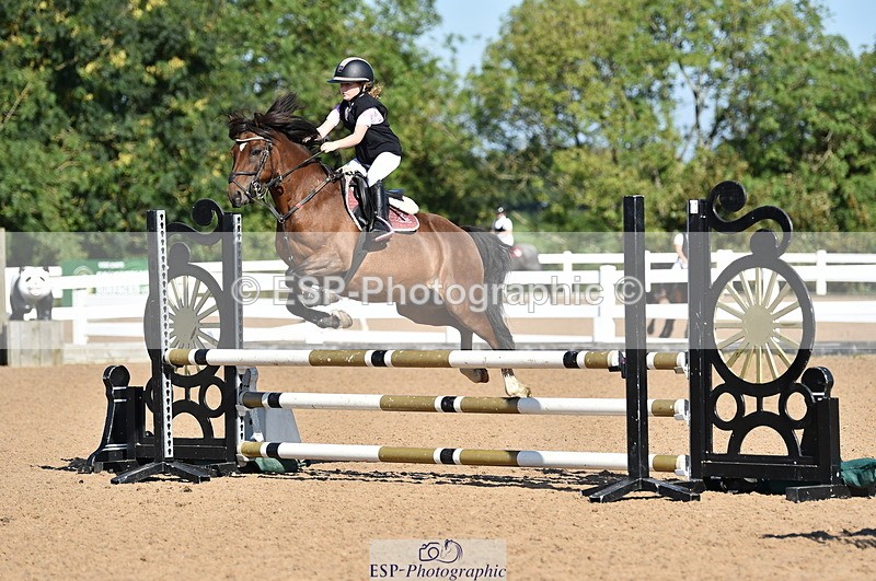 230903A-101724-03932 - Cls 18 Pony Brit Novice & 80cm Open