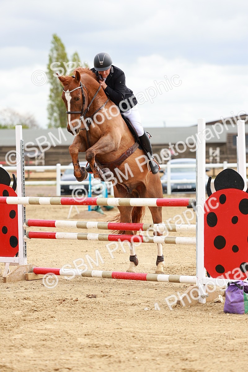 SBM_002490 - Class 10 - Senior Newcomers - 1.10m
