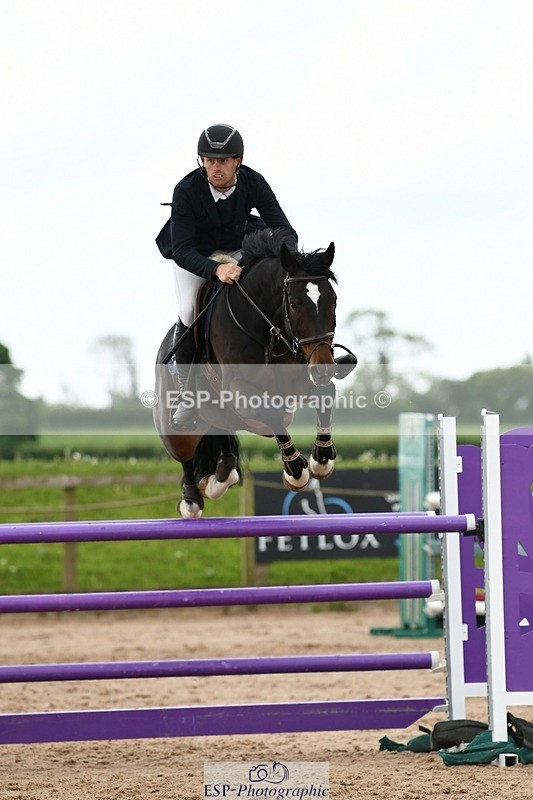 250508-101654-01038 - Cls 1 Snr Foxhunter