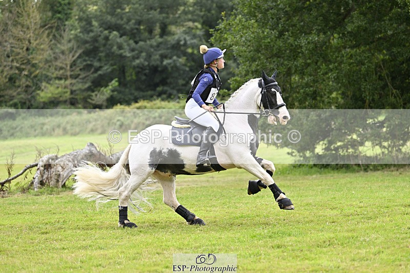 240825X-165923-37659 - 80cm XC 16.30 to 17.30