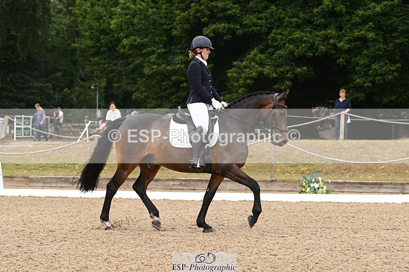 250720A-121059-10154 - 098-Becky.Littleton-Optical.Illusion