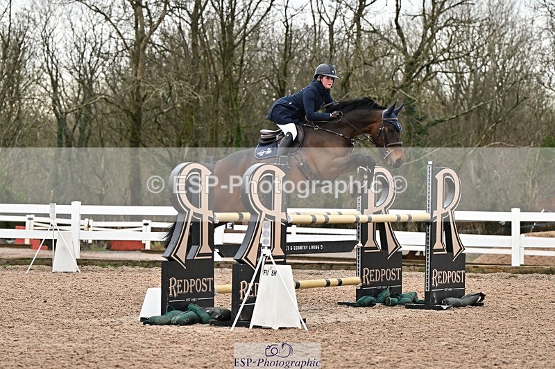 250129-132428-00434 - Cls 06 Foxhunter & 1.20m Open