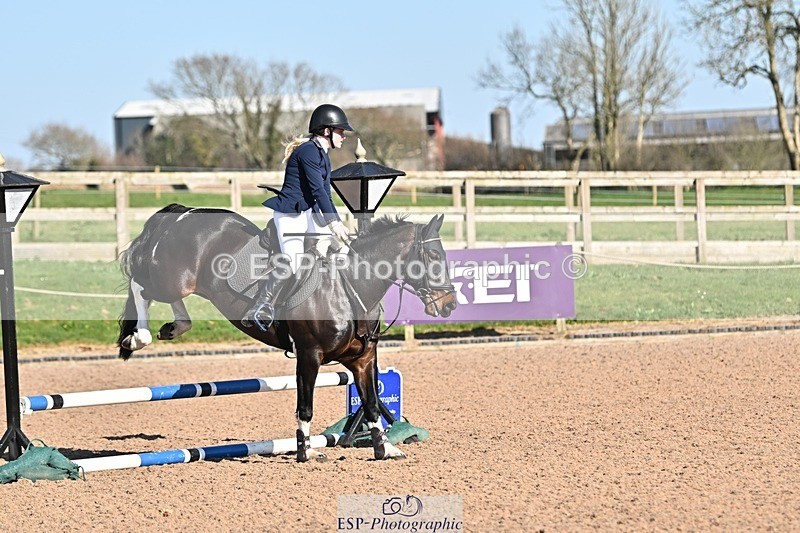 250401-162509-00078 - 60cm classes