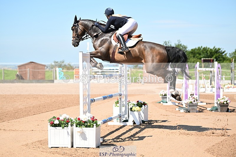 240719A-110612-10413 - Cls 2, 3 Star Small Tour 1.40m