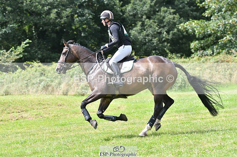 240804-121101-12464 - 364-Tom_Rowland-MONBEG_SKYFALL