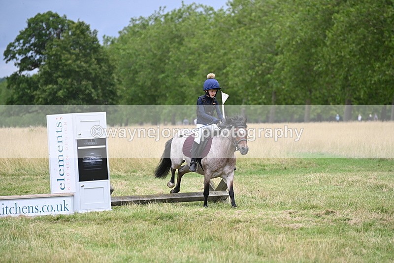 WJ6_2956 - Time at Jump 11:06 to 11:40