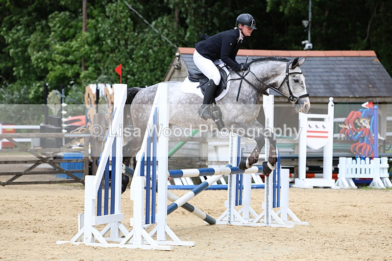 3E7A5144 - Class 10: 90cm open