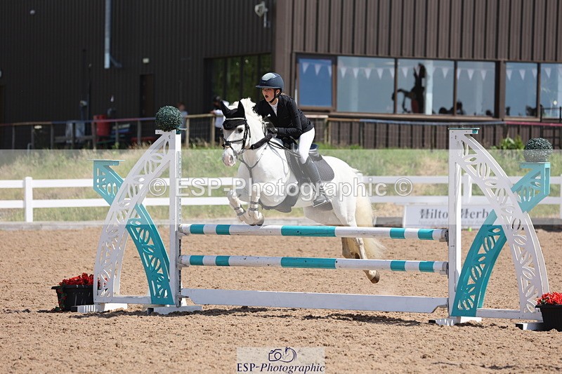 240629A-111040-04424 - Cls 17 Discovery and 90cm Open